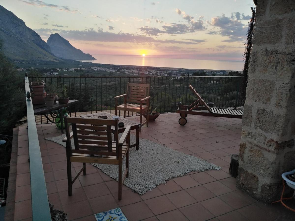 Il Corbezzolo Suite Appartament Castelluzzo Bagian luar foto